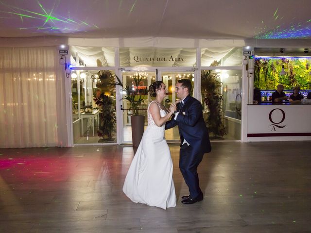 La boda de Beatriz y Kike en Cubas De La Sagra, Madrid 21