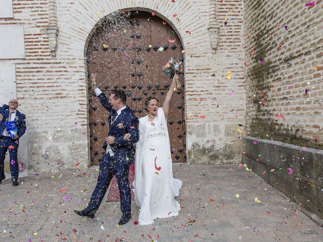 La boda de Beatriz y Kike en Cubas De La Sagra, Madrid 49