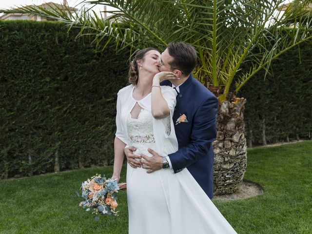 La boda de Beatriz y Kike en Cubas De La Sagra, Madrid 50