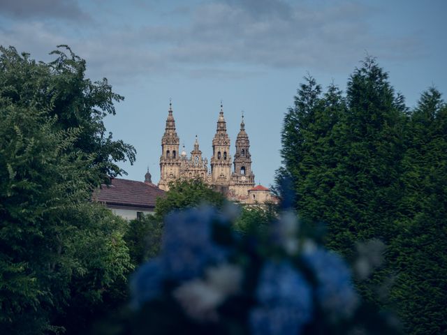 La boda de Adrián y Marianna en Santiago De Compostela, A Coruña 21