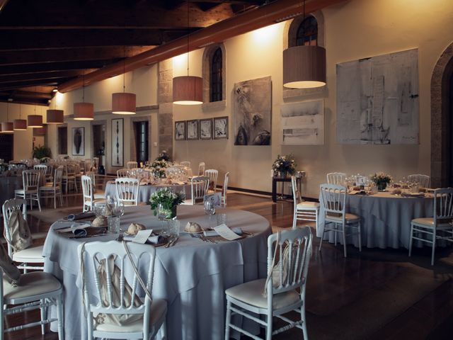 La boda de Adrián y Marianna en Santiago De Compostela, A Coruña 41