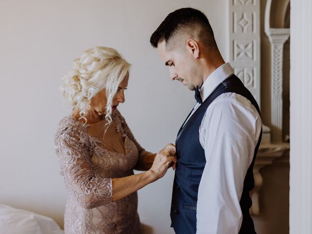 La boda de Cristian y Karen en Sant Vicenç De Montalt, Barcelona 13