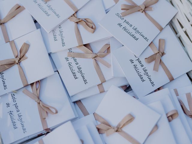 La boda de Cristian y Karen en Sant Vicenç De Montalt, Barcelona 69