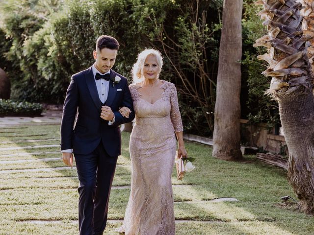 La boda de Cristian y Karen en Sant Vicenç De Montalt, Barcelona 72