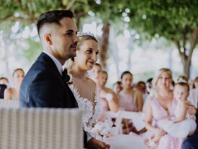 La boda de Cristian y Karen en Sant Vicenç De Montalt, Barcelona 84