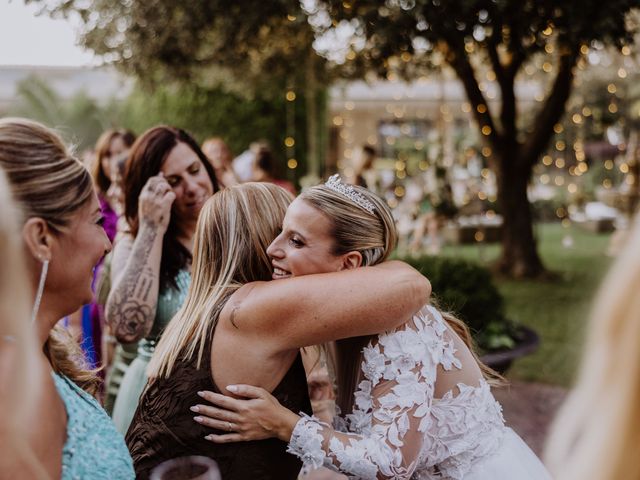 La boda de Cristian y Karen en Sant Vicenç De Montalt, Barcelona 120