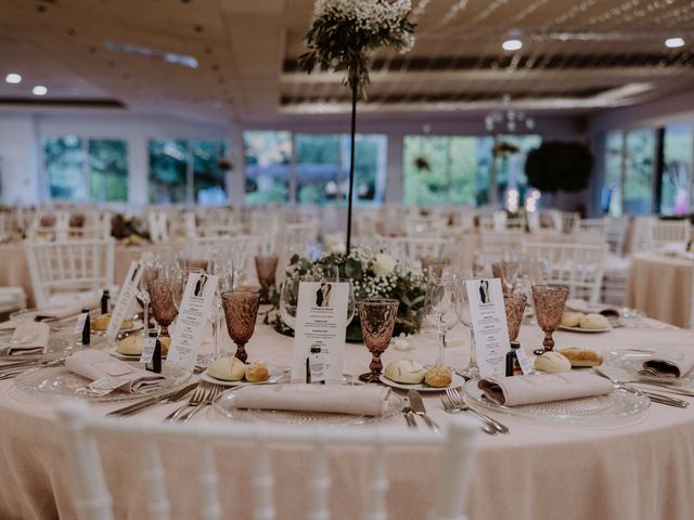 La boda de Cristian y Karen en Sant Vicenç De Montalt, Barcelona 124