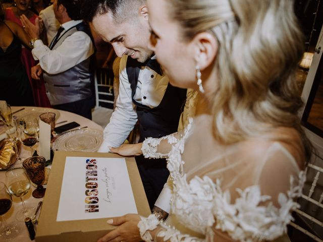 La boda de Cristian y Karen en Sant Vicenç De Montalt, Barcelona 136