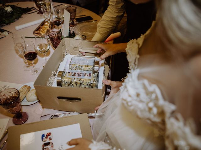 La boda de Cristian y Karen en Sant Vicenç De Montalt, Barcelona 137