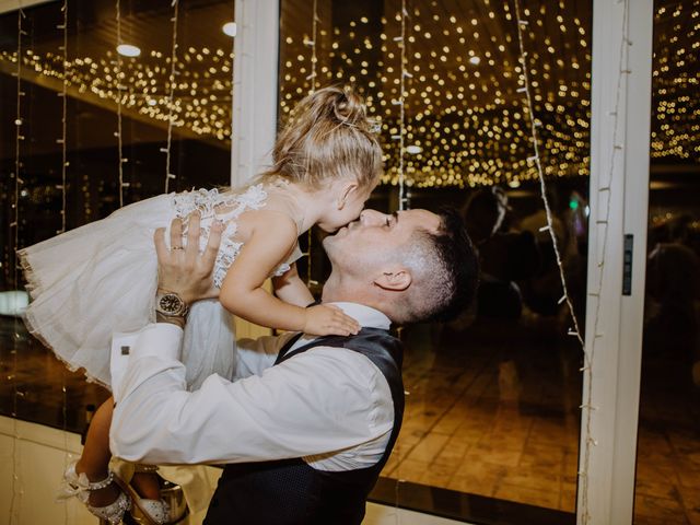 La boda de Cristian y Karen en Sant Vicenç De Montalt, Barcelona 140