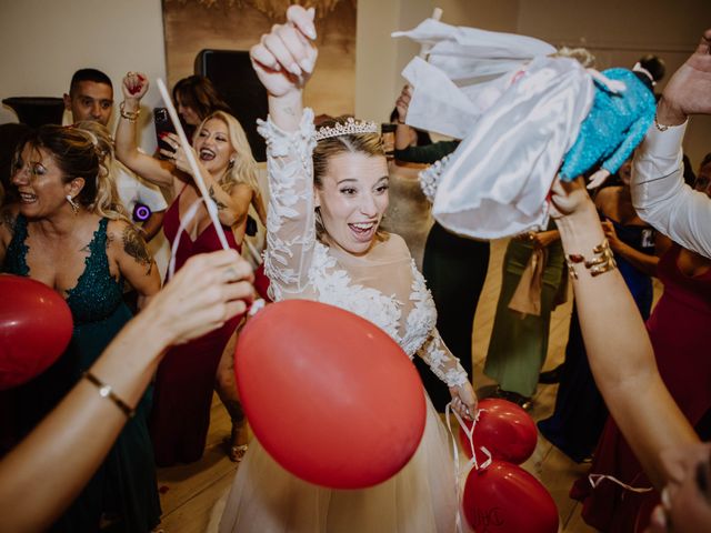 La boda de Cristian y Karen en Sant Vicenç De Montalt, Barcelona 141