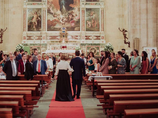 La boda de Javier y Elena en Topas, Salamanca 1