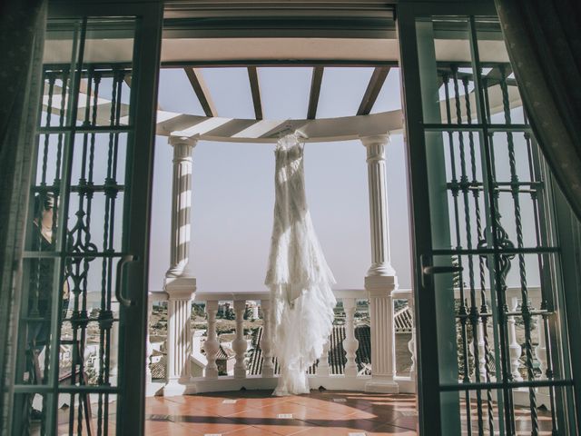 La boda de Sebastian y Míriam en Torre Del Mar, Málaga 11