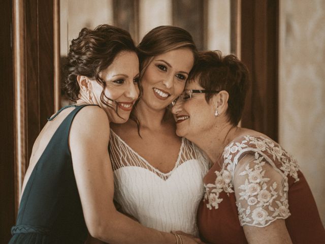 La boda de Jairo y Valme en Alcala De Guadaira, Sevilla 7