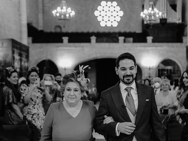 La boda de Cristina y Ángel en Pozuelo De Calatrava, Ciudad Real 53