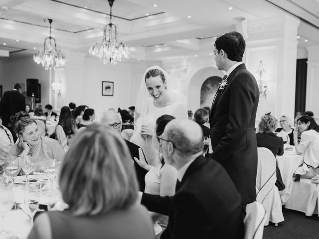 La boda de Laura y Rafa en Donostia-San Sebastián, Guipúzcoa 25