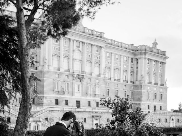 La boda de Rafa y Piera en Madrid, Madrid 31
