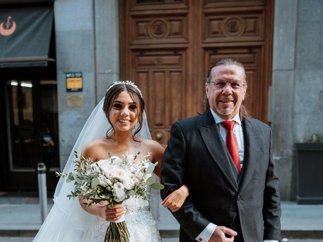 La boda de Rafa y Piera en Madrid, Madrid 34