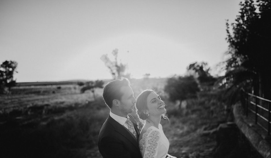 La boda de Carlos y Blanca  en Trujillo, Cáceres