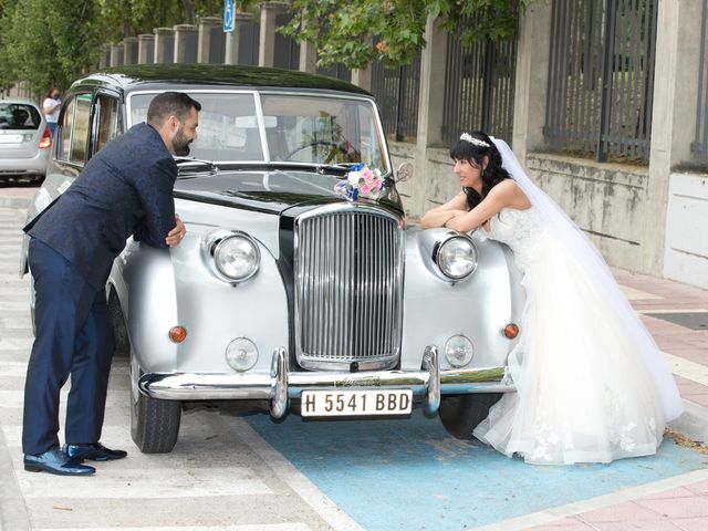 La boda de Jose y Tamara en Torrejon De La Calzada, Madrid 22