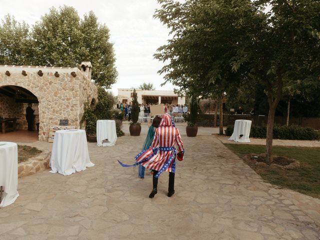 La boda de Víctor y Andrea en Mascaraque, Toledo 47