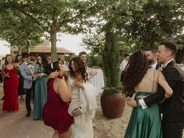 La boda de Víctor y Andrea en Mascaraque, Toledo 73