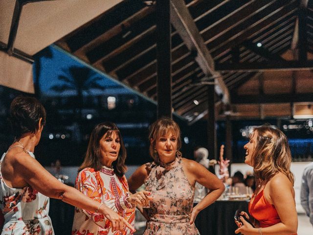 La boda de Carlos y Estibaliz en Almería, Almería 32