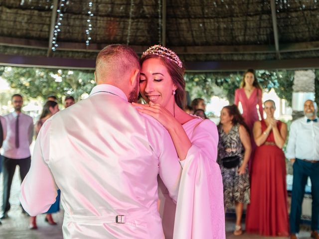 La boda de Sergio y Sheila en Sanlucar De Barrameda, Cádiz 32