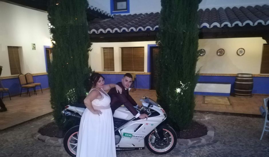 La boda de Estela y Christopher  en Malagon, Ciudad Real