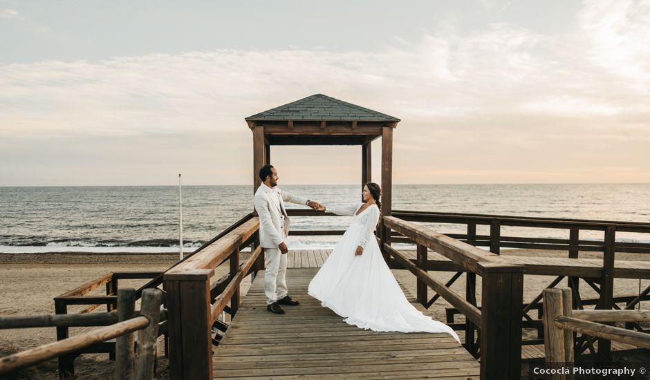 La boda de Carlos y Estibaliz en Almería, Almería