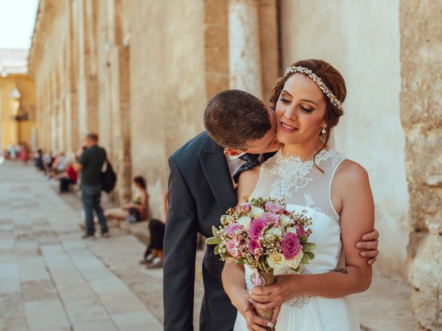 La boda de Javier y Raquel en Córdoba, Córdoba 1