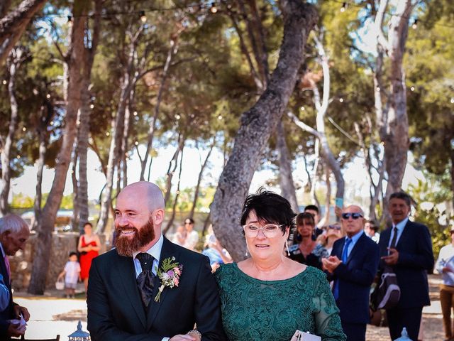 La boda de Vanessa y Johan en Benicàssim/benicasim, Castellón 14