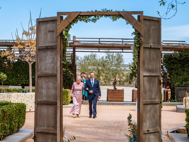 La boda de MARIBEL y ALFONSO en La Gineta, Albacete 12