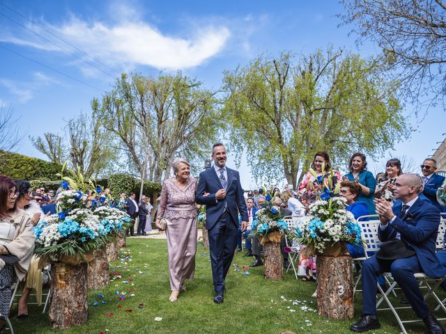 La boda de MARIBEL y ALFONSO en La Gineta, Albacete 27