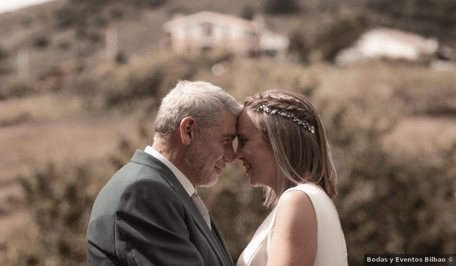 La boda de José y Janire en Berango, Vizcaya