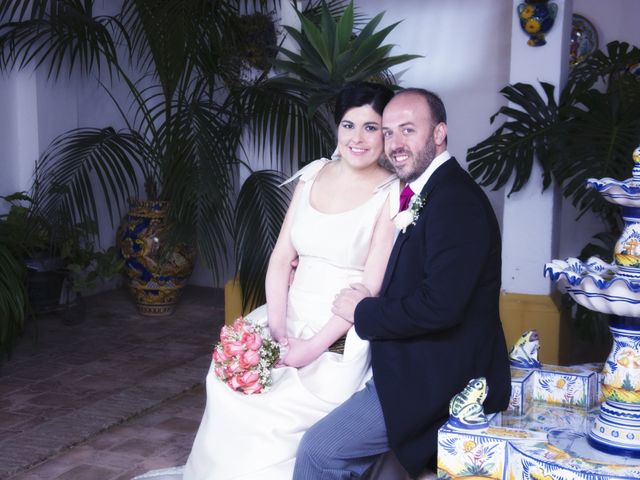 La boda de Alberto  y Paqui en Coria Del Rio, Sevilla 38