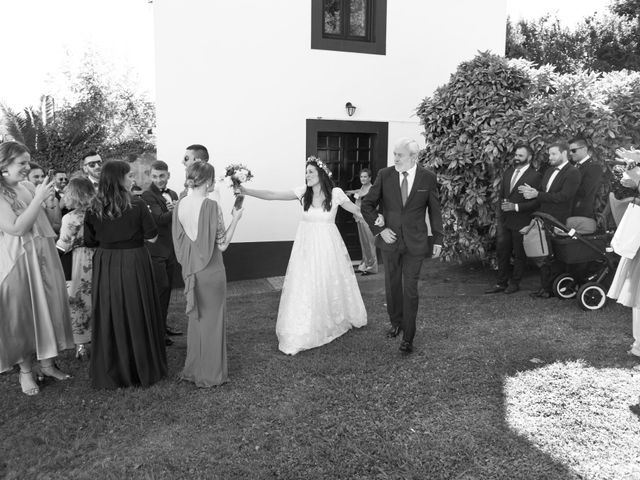 La boda de Pablo y Carlota en A Coruña, A Coruña 19