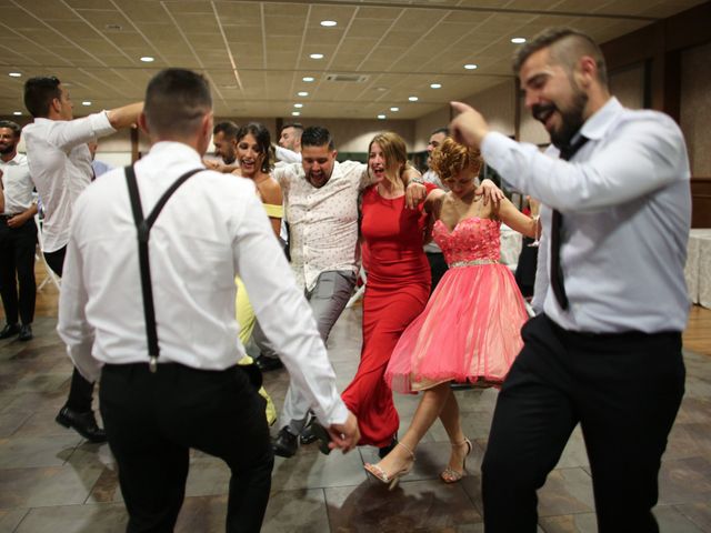 La boda de Pablo y Carlota en A Coruña, A Coruña 61