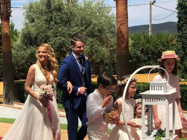 La boda de Alejandro y Beatriz Mª en Peñaflor, Sevilla 10