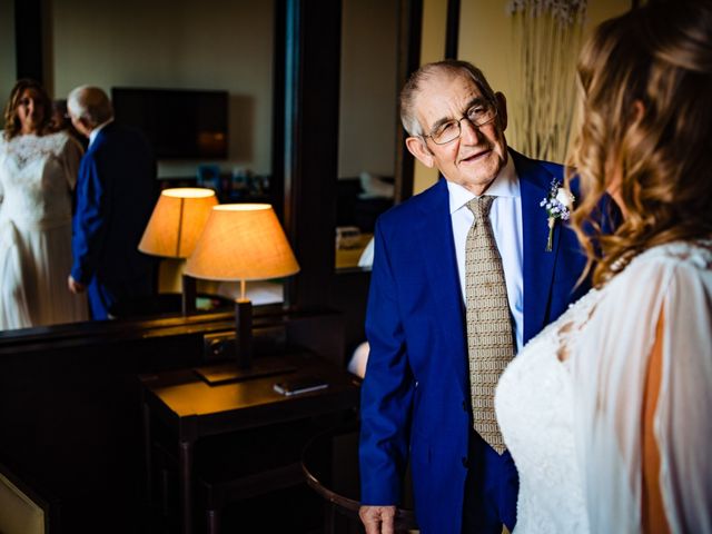 La boda de Manuel y Pilar en Valencia, Valencia 64