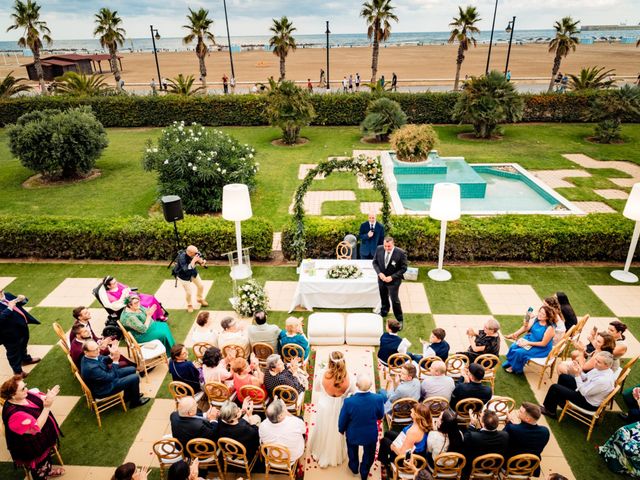 La boda de Manuel y Pilar en Valencia, Valencia 123