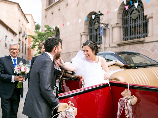 La boda de Joaquín y Lorena en Villatoro, Ávila 32
