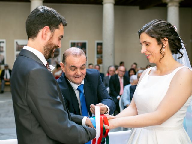 La boda de Joaquín y Lorena en Villatoro, Ávila 57