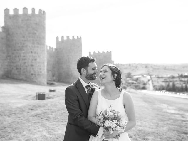 La boda de Joaquín y Lorena en Villatoro, Ávila 80