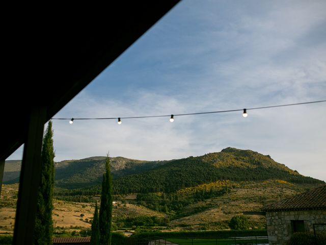 La boda de Joaquín y Lorena en Villatoro, Ávila 101