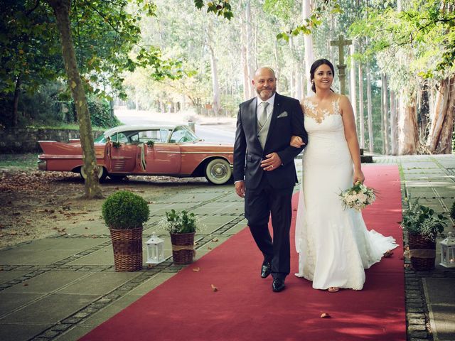 La boda de Alberto y Lucia en Oleiros, A Coruña 13