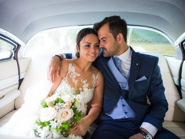 La boda de Alberto y Lucia en Oleiros, A Coruña 21