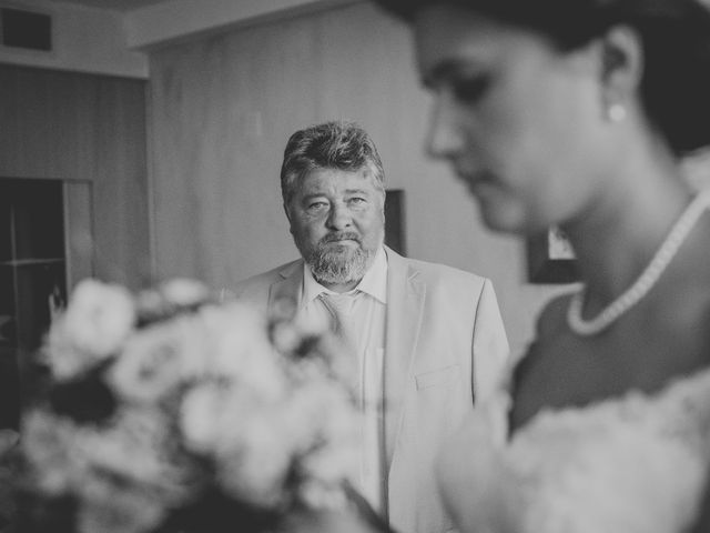 La boda de Rob y Elena en Horta De Sant Joan, Tarragona 48