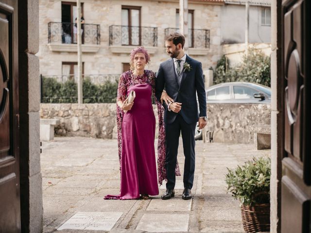 La boda de Edu y Olaia  en Arteixo, A Coruña 32