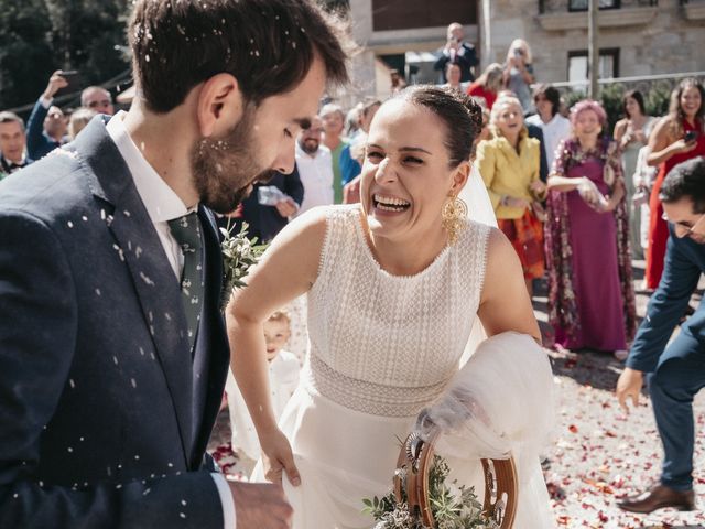 La boda de Edu y Olaia  en Arteixo, A Coruña 44